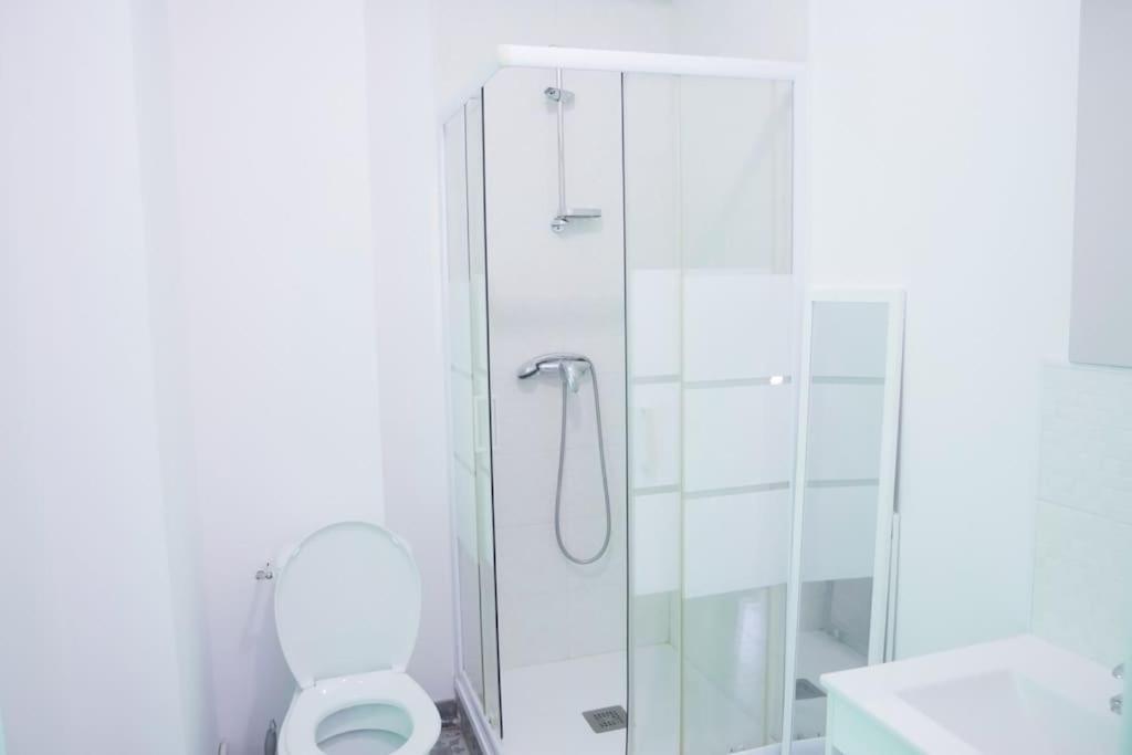 Stud Confort Centre Ville 4Pers Сен-Кантен Екстериор снимка